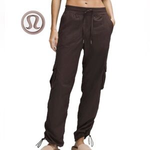 EUC! LULULEMON 🍋 Women’s Dance Studio Cargo Pant Expresso Brown Size Medium